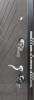 Входная дверь Konstanz Дуб Нуар / Бьянко Зеркало - фото 38267 Входная дверь Konstanz Дуб Нуар / Бьянко Зеркало - фото 38267
