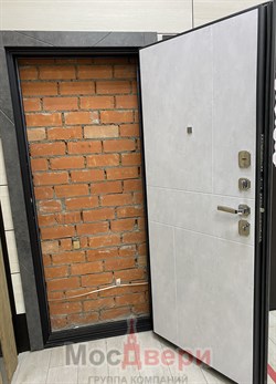 Входная дверь Rushmore Бетон Антрацит / Бетон Платина - фото 56816