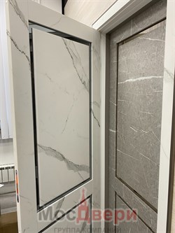 Межкомнатная дверь Profil 23RTL Серый Мрамор Зеркало Бронза - фото 56991