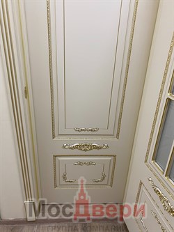 Межкомнатная дверь Batista Avorio Oro глухая - фото 58351 Межкомнатная дверь Batista Avorio Oro глухая - фото 58351