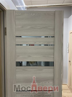 Межкомнатная дверь Profil 2.81SNK Дуб SKY Бьянко Зеркало - фото 59225