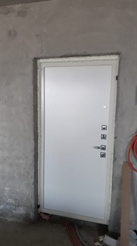 Входная дверь Agnes Белый шелк / Бьянко - фото 64569