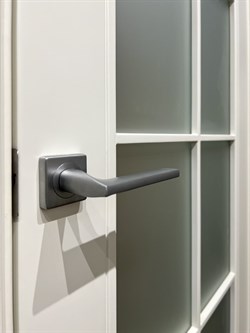 Межкомнатная дверь Sandra Latteo Bianco Matelux - фото 82197