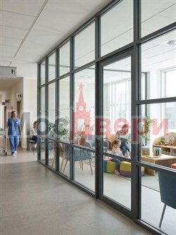 Светопрозрачная перегородка AG Контур UFR-18 из безопасного стекла с бронирующей пленкой для больницы - фото 83659