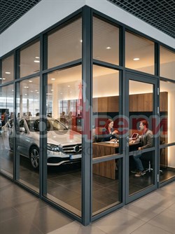 Шумоизоляционная перегородка AG Авто с двойным остеклением для зоны выдачи автомобилей - фото 83665