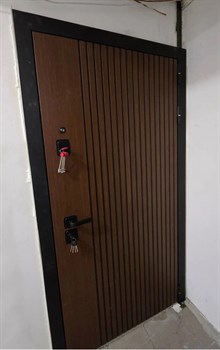 Входная дверь Лэнгли Дуб античный / Жасмин Зеркало - фото 84500